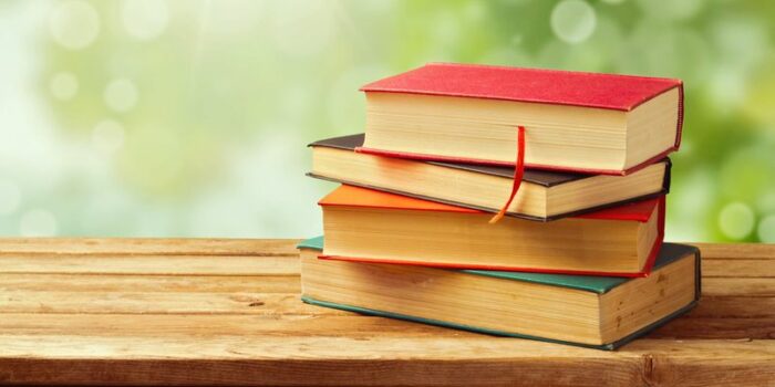Bí ẩn giấc mơ thấy sách vở và con số may mắn 1 Bí ẩn giấc mơ thấy sách vở và con số may mắn khi chơi lô đề?